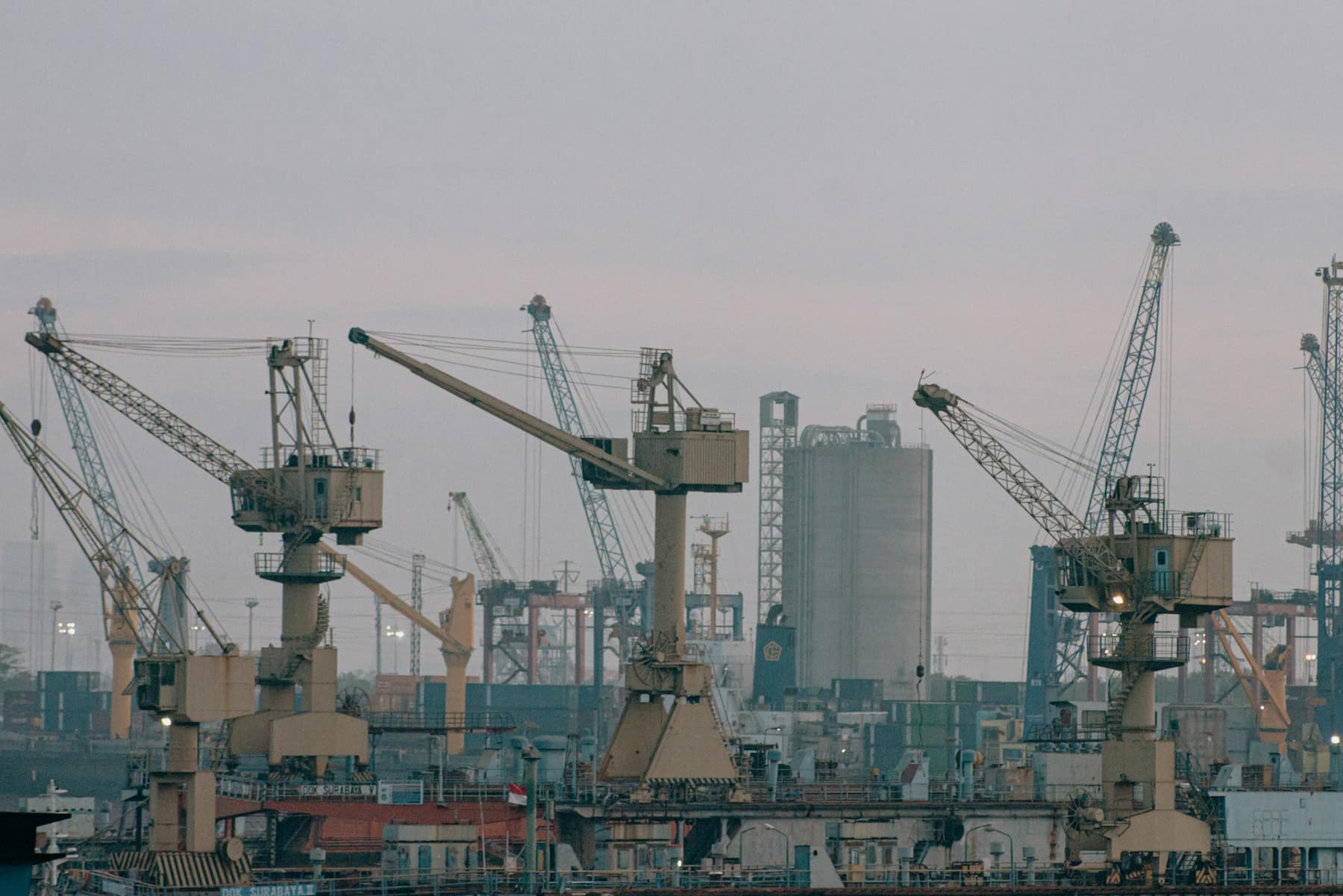Ship-to-shore cranes over a berthed vessel